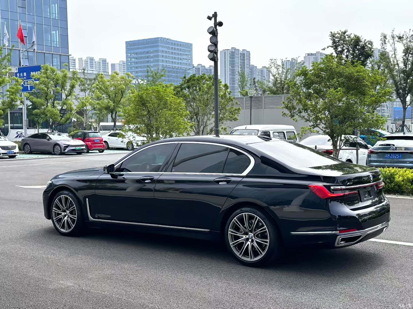 BMW 7 Series, 2021 4
