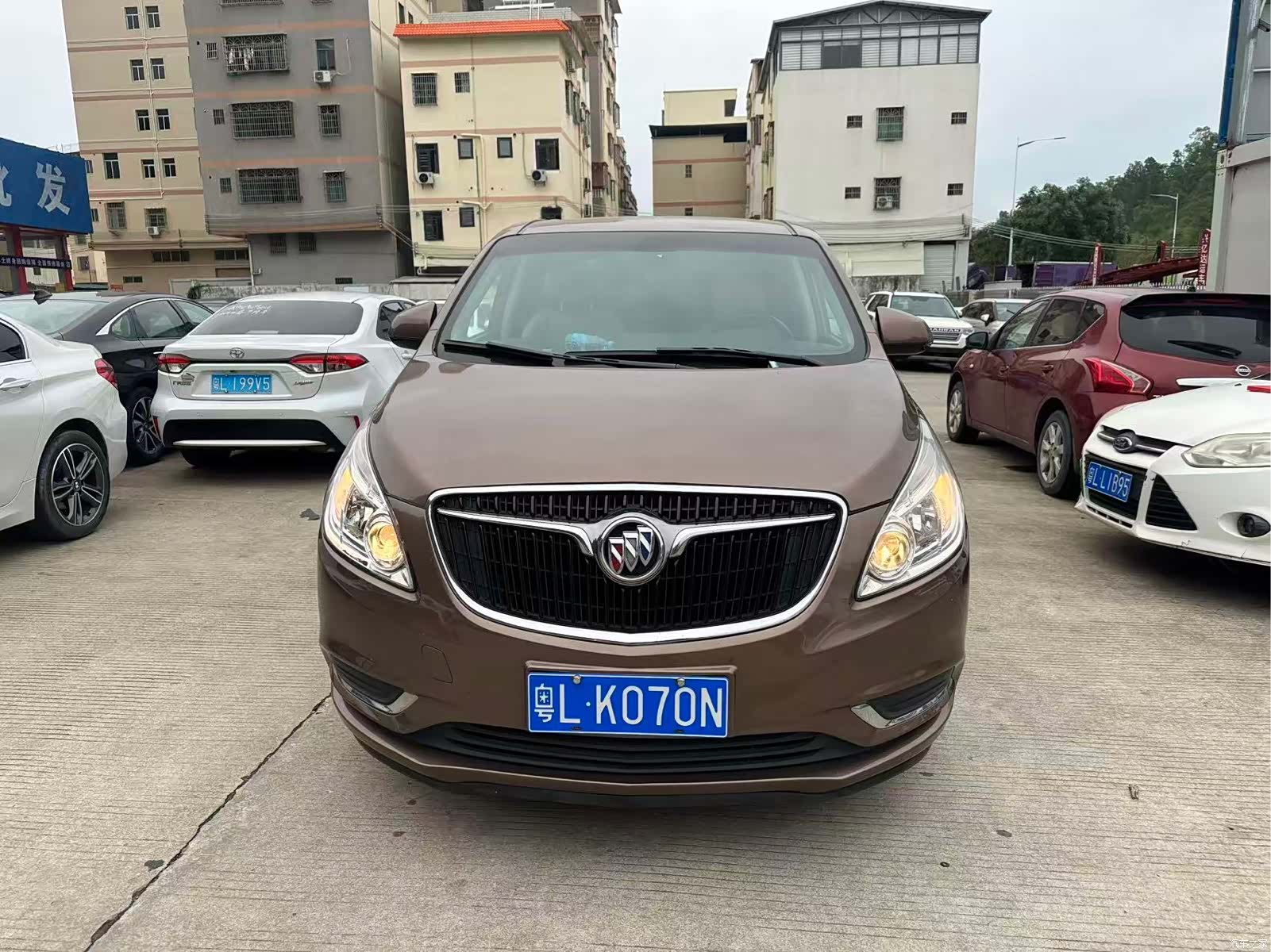Buick GL8, 2020 1