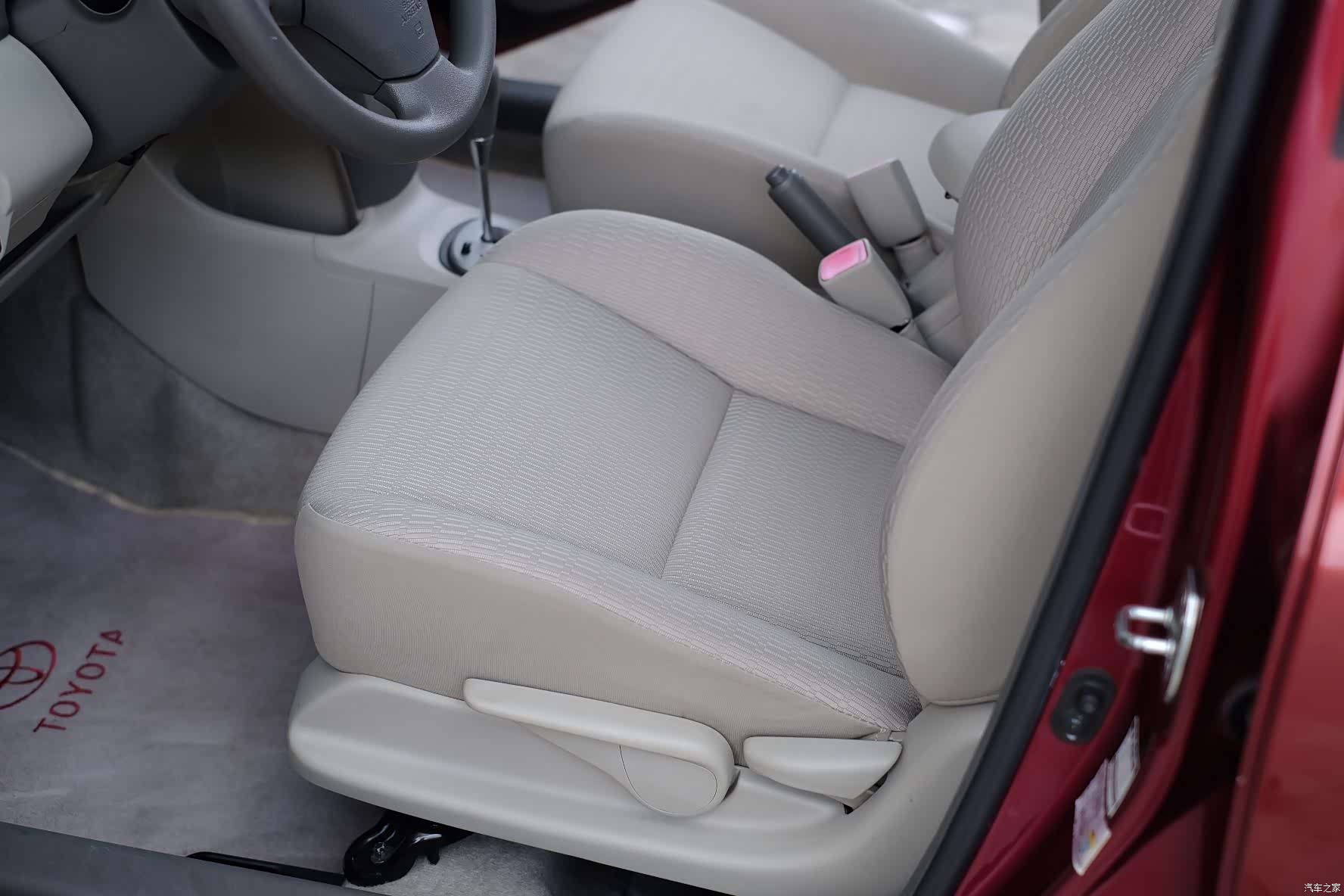 Toyota GL-S, 2012 19