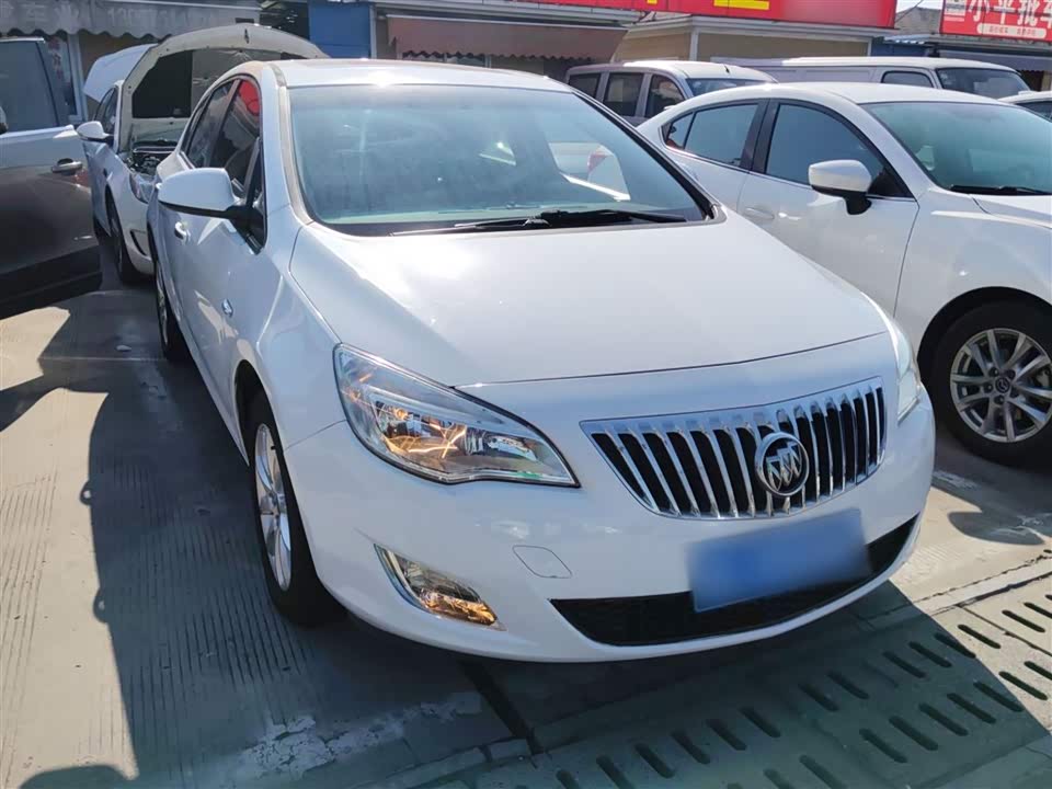 Buick Yinglang