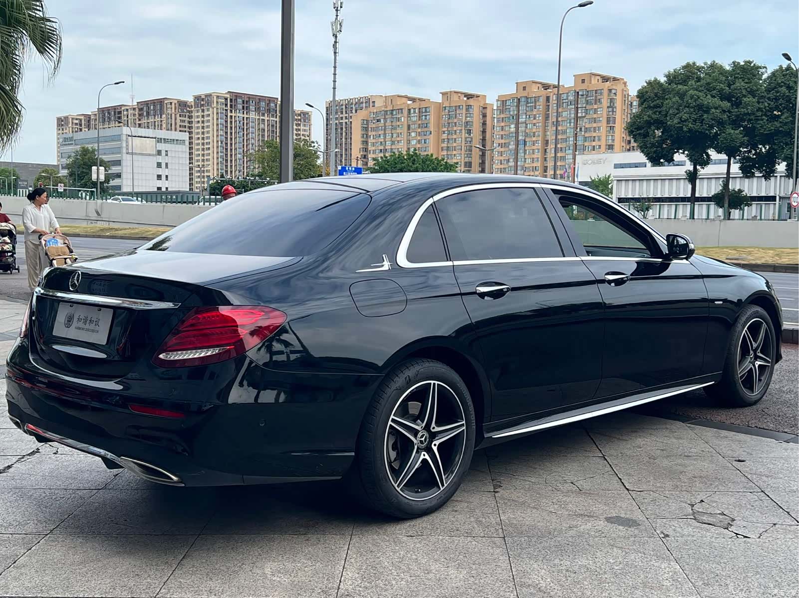 Mercedes-Benz E-Class, 2020 4