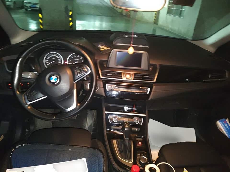 BMW 2 series station wagon