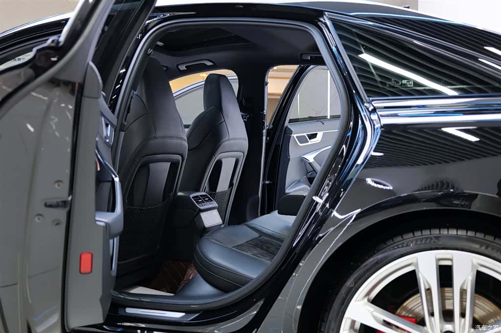 Audi S6, 2020 34