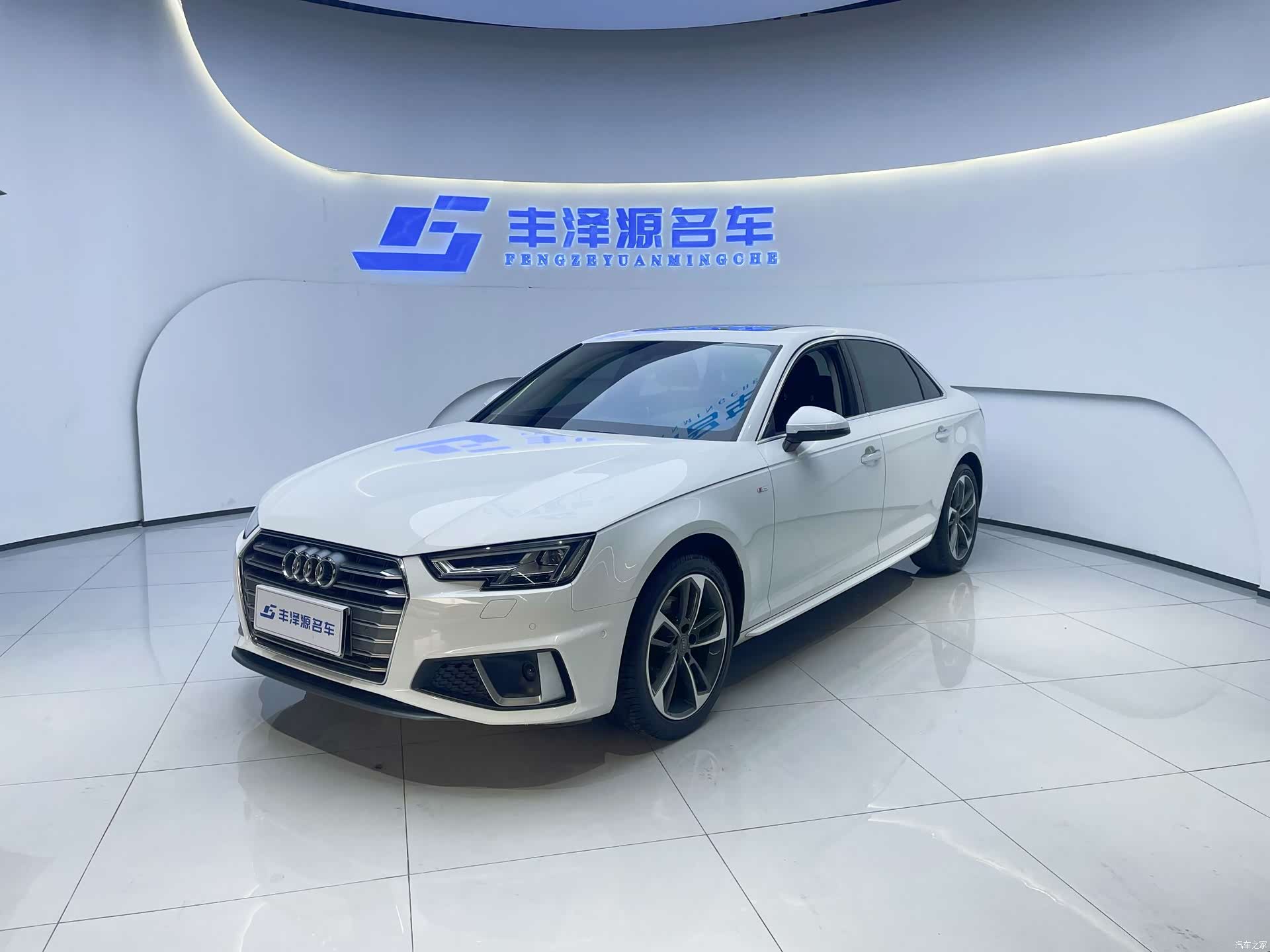 Audi A4L, 2019 1