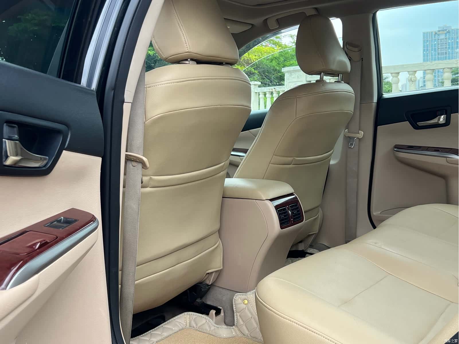 Toyota Camry, 2012 8