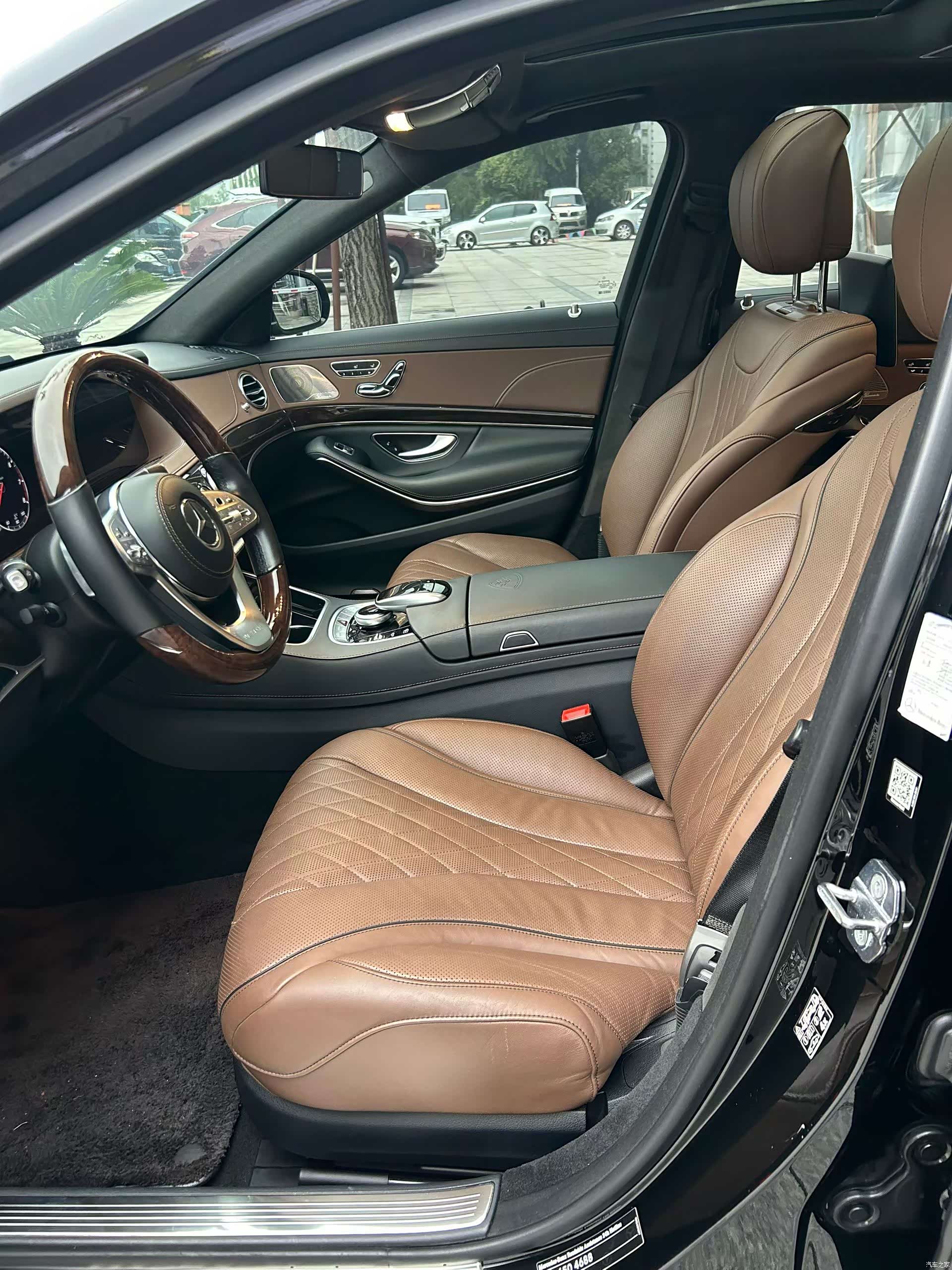Maybach S-Class, 2018 3