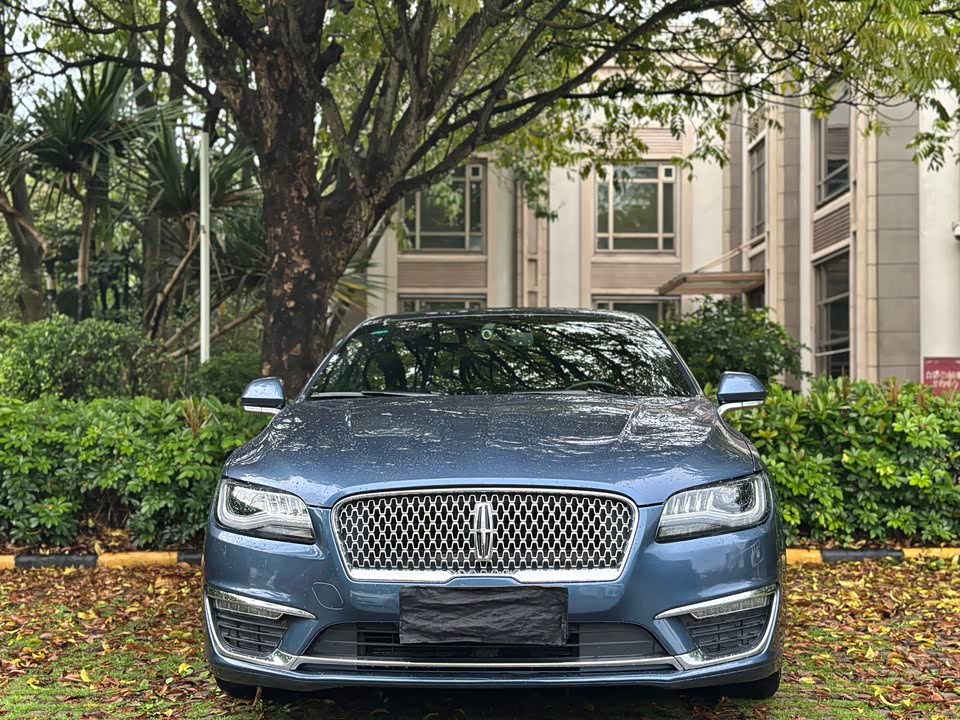 Lincoln MKZ