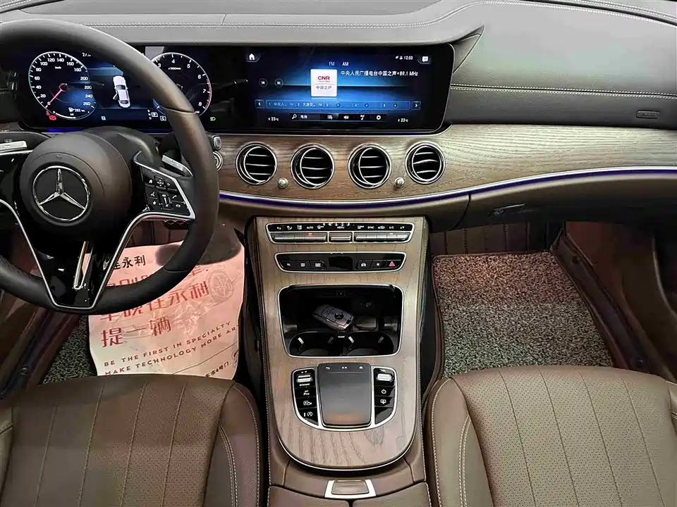 Mercedes-Benz E-class Mercedes-Benz E-class