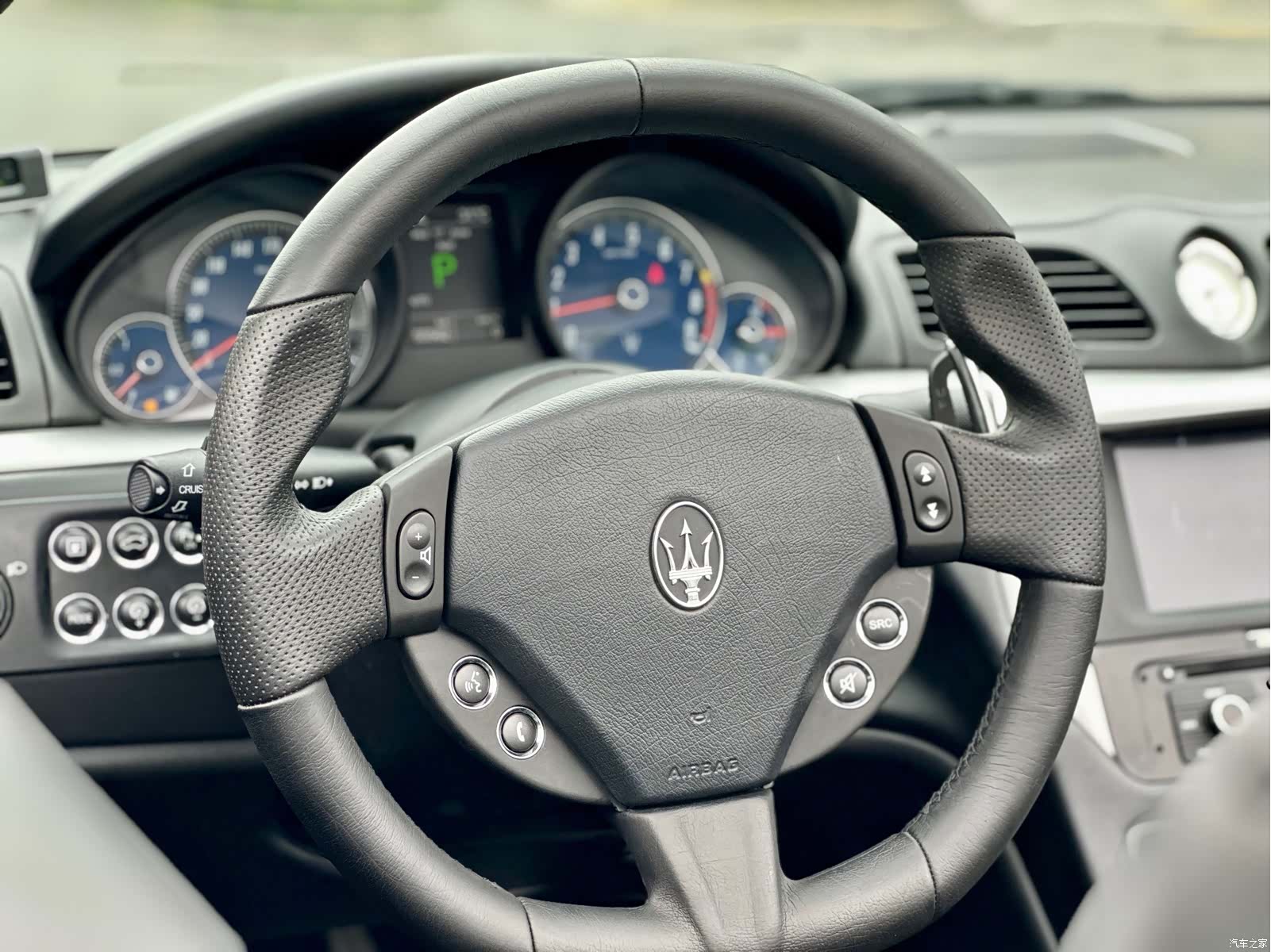 Maserati GranCabrio, 2016 10