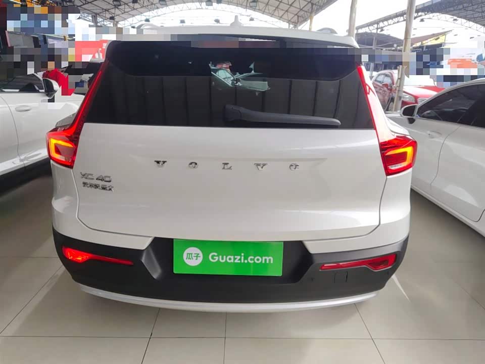 Volvo XC40