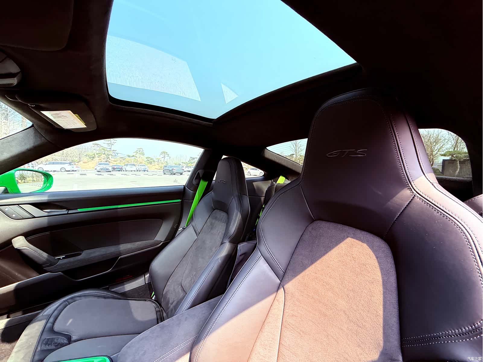 Porsche 911, 2023 11