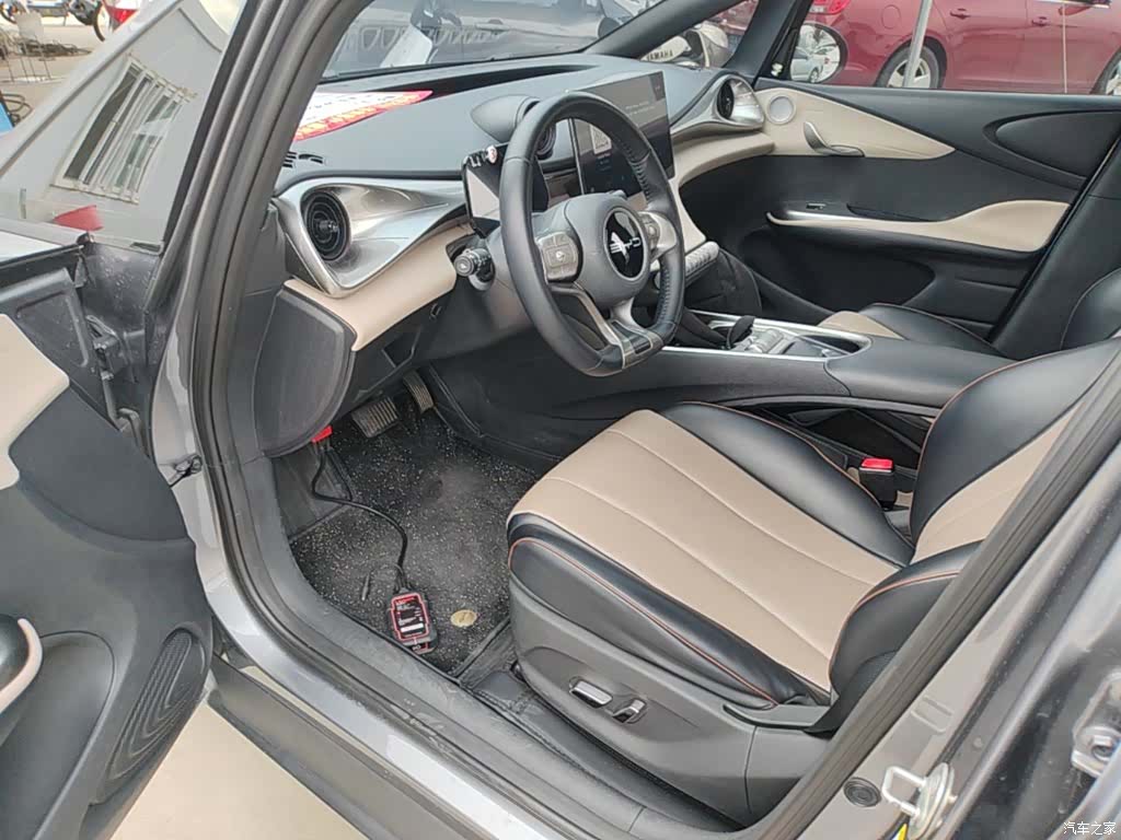 BYD Dolphin, 2023 15