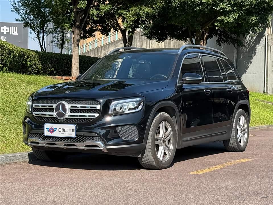 Mercedes-Benz GLB