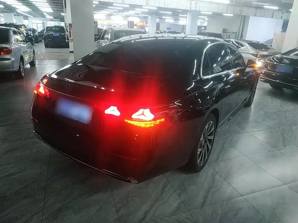 Mercedes-Benz E-class Mercedes-Benz E-class
