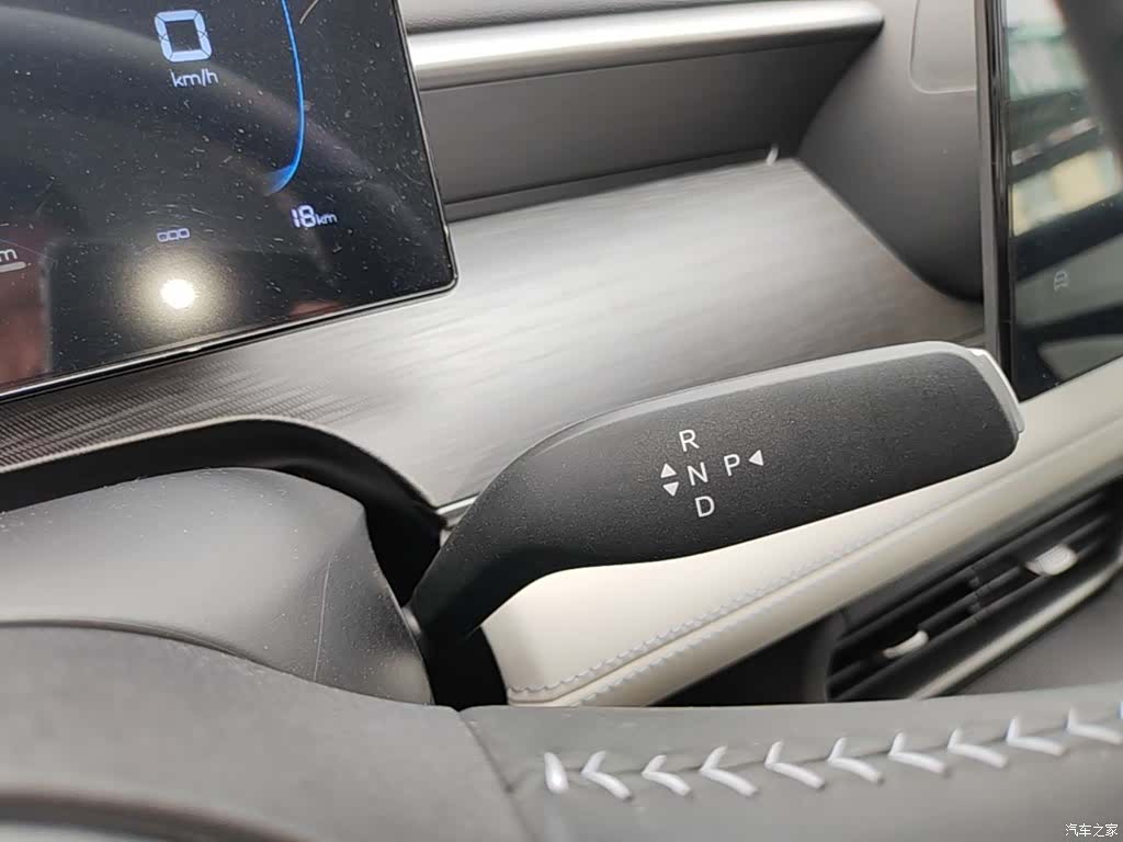 BYD Seal, 2026 14