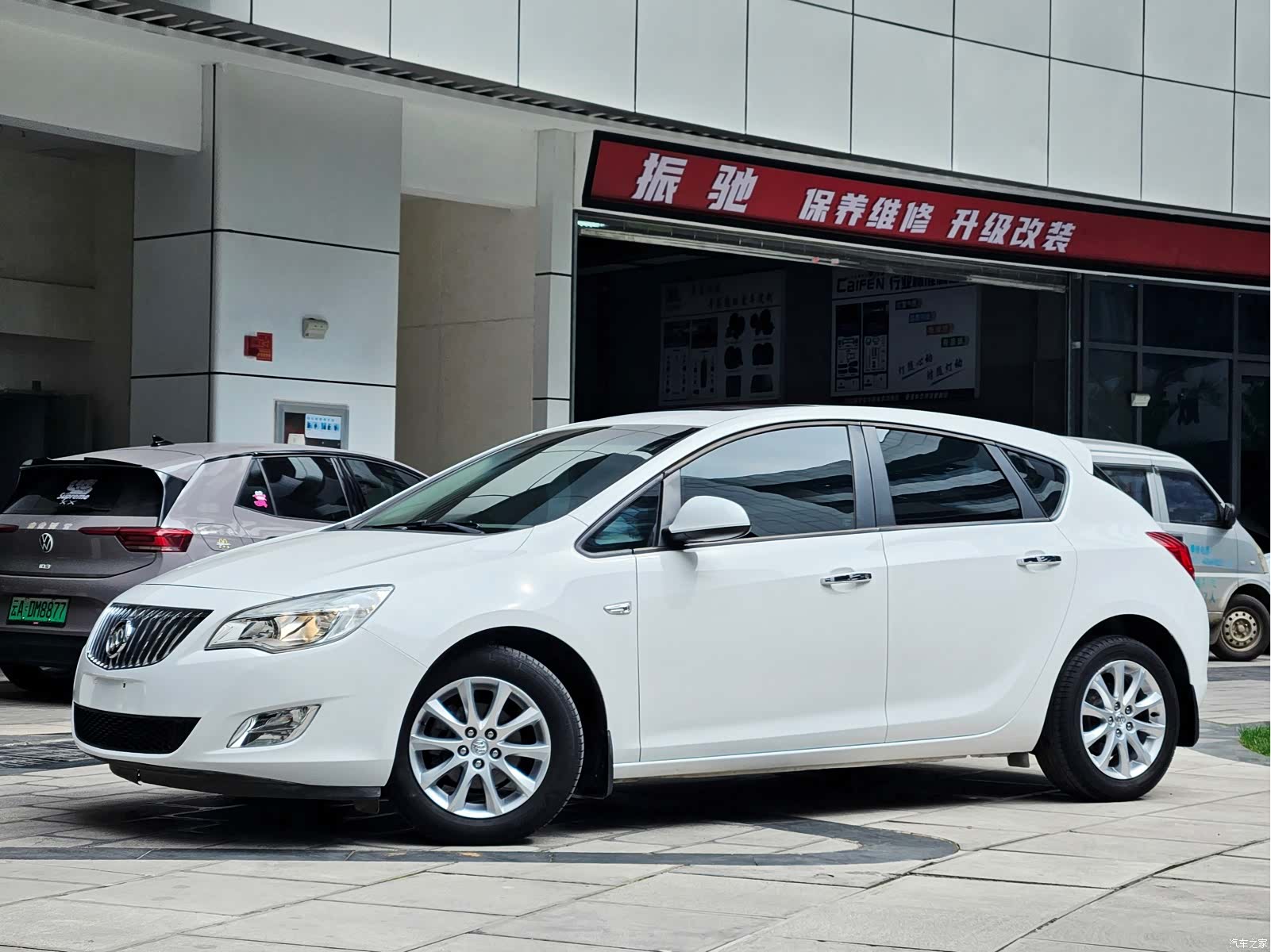 Buick XT, 2014 1