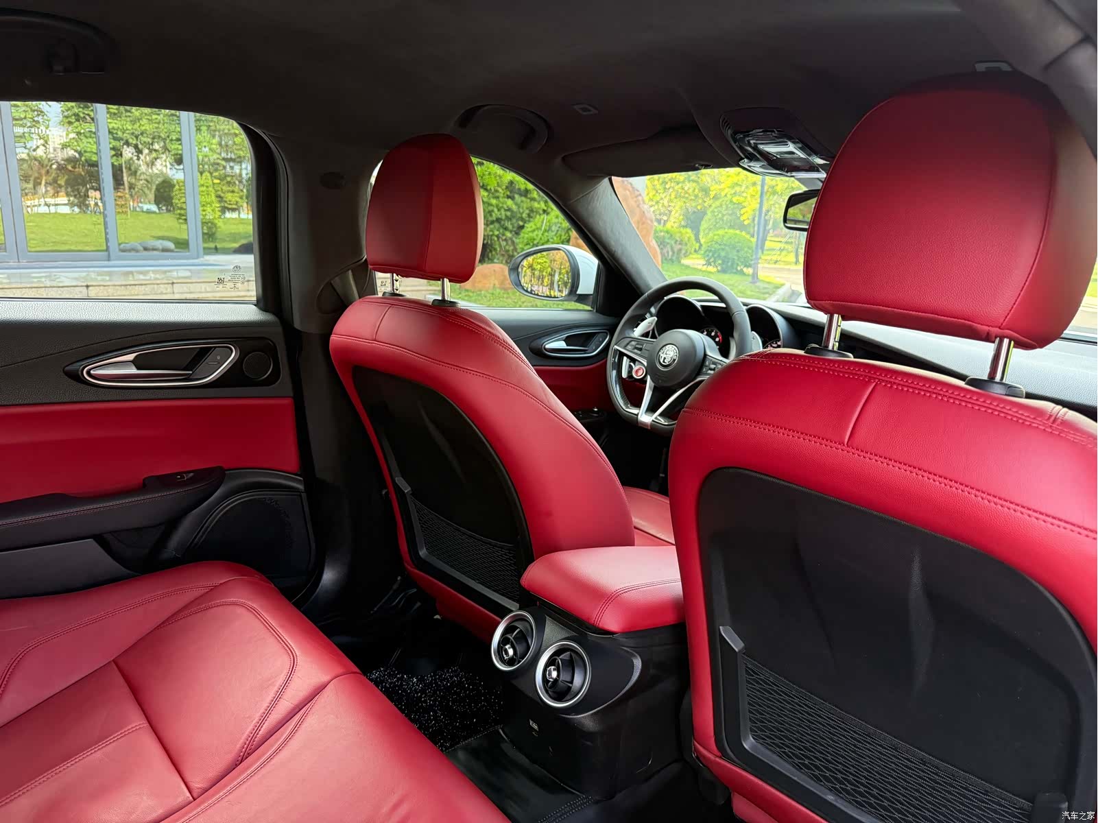 Alfa Romeo Giulia, 2018 16