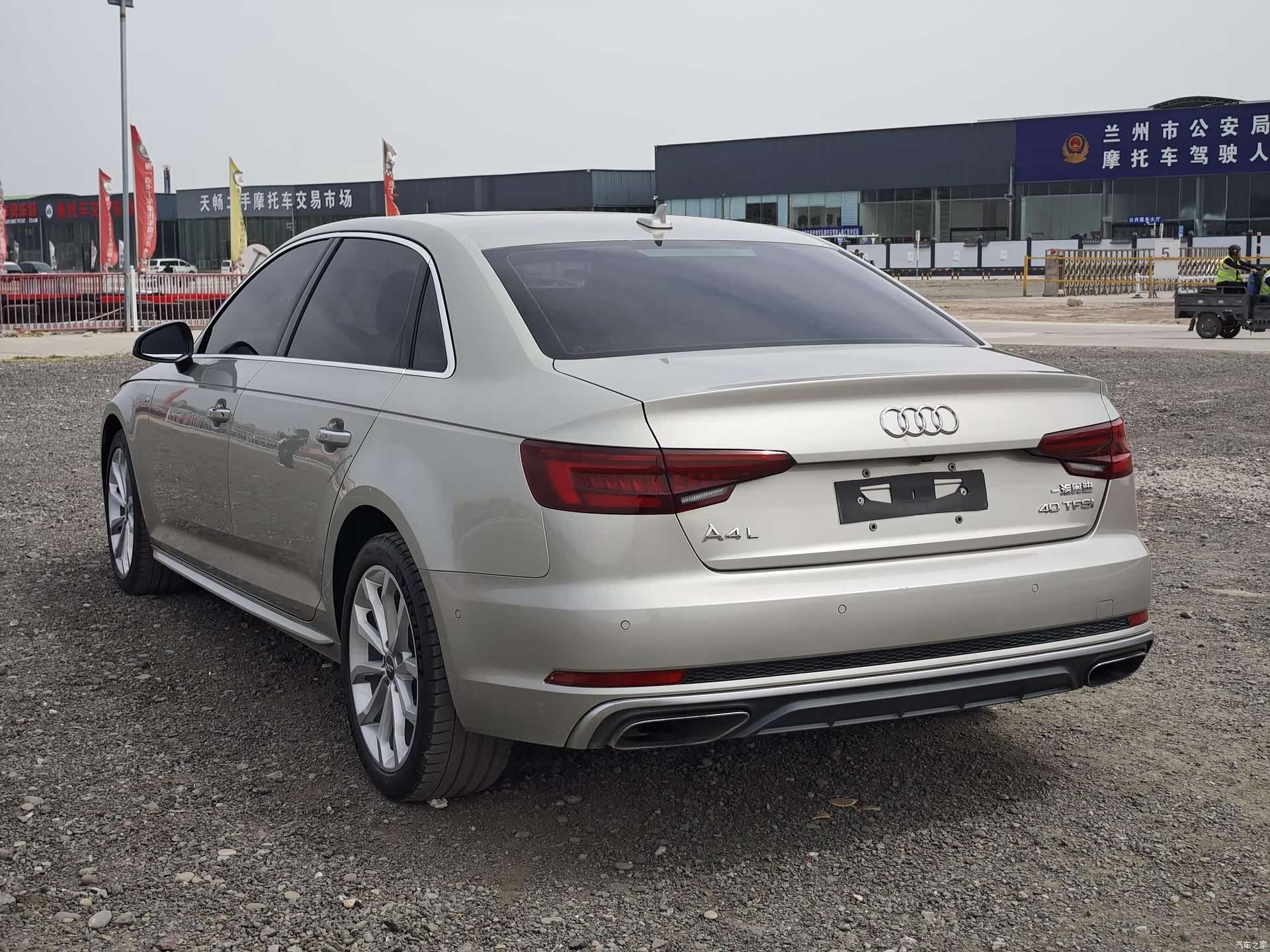 Audi A4L, 2019 4