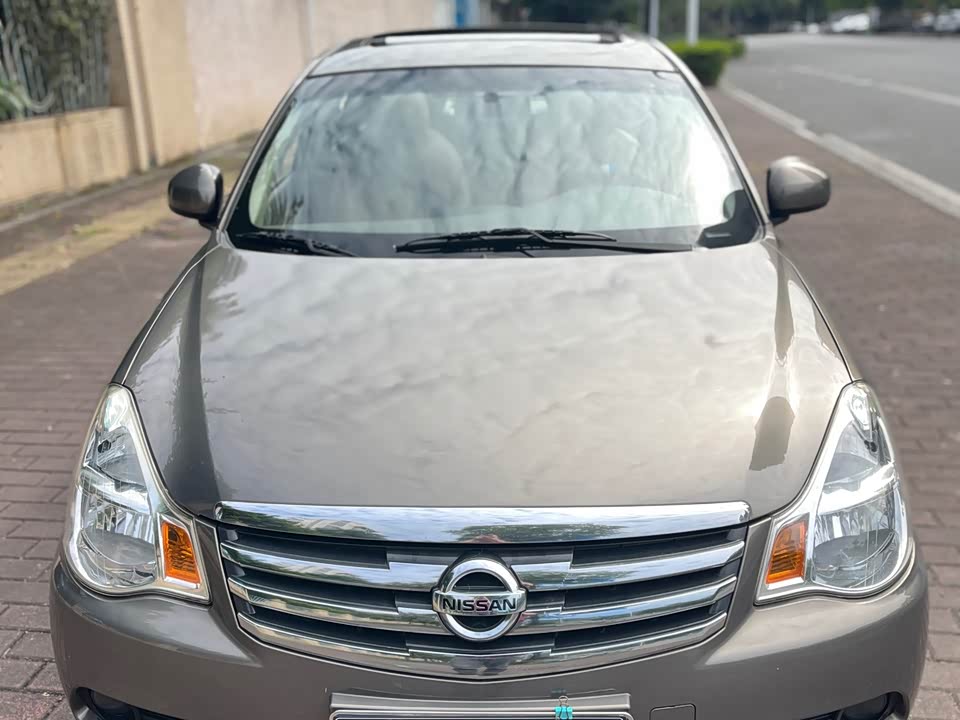 Nissan Xuan Yi