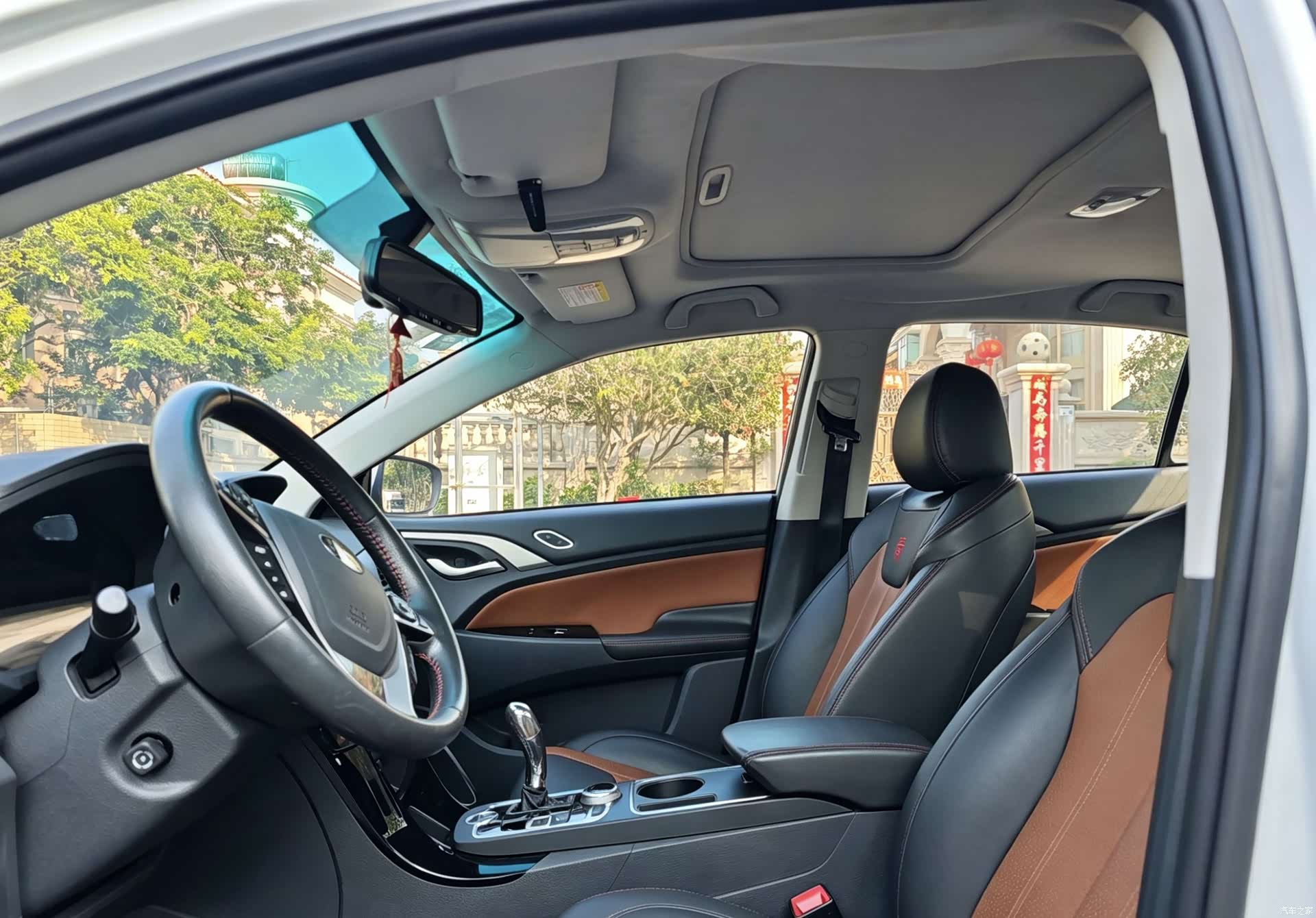 BYD Qin, 2016 10