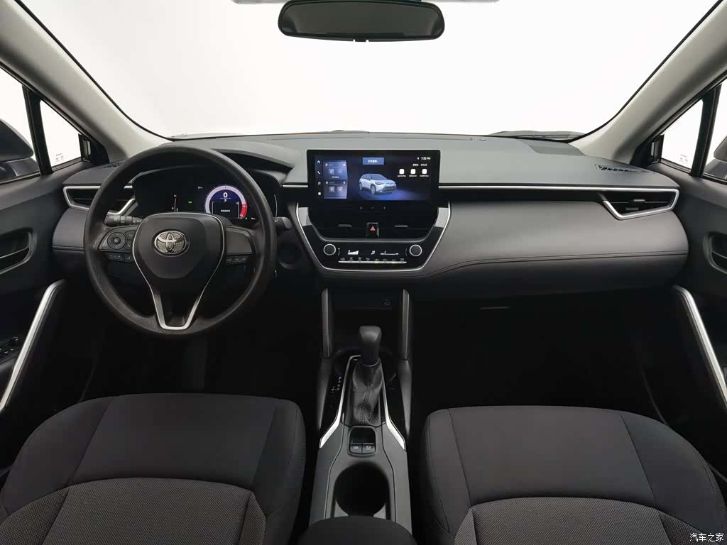Toyota Frontlander, 2024 все фото