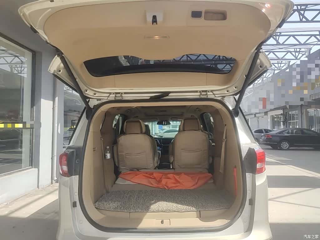 Buick GL8, 2019 19