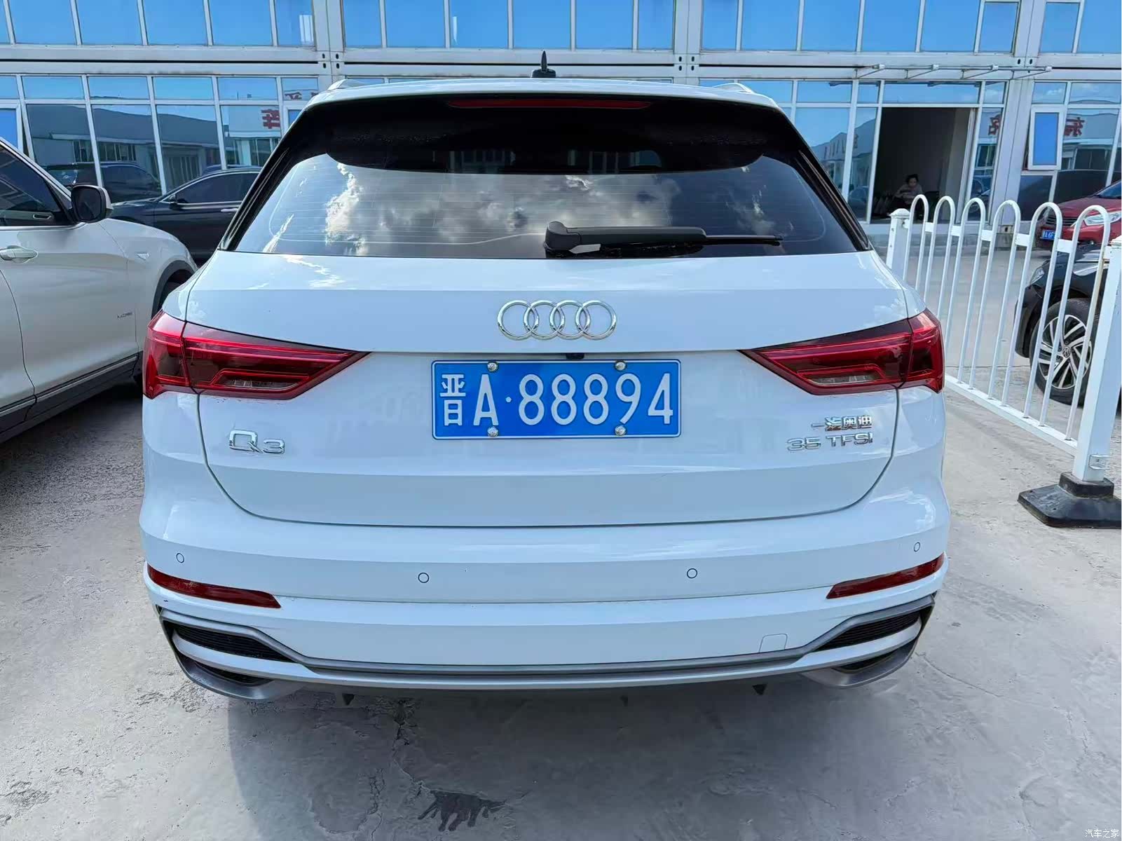 Audi Q3, 2022 4
