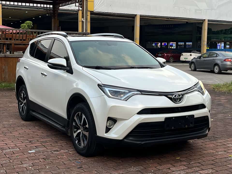 Toyota RAV4 Rongfang