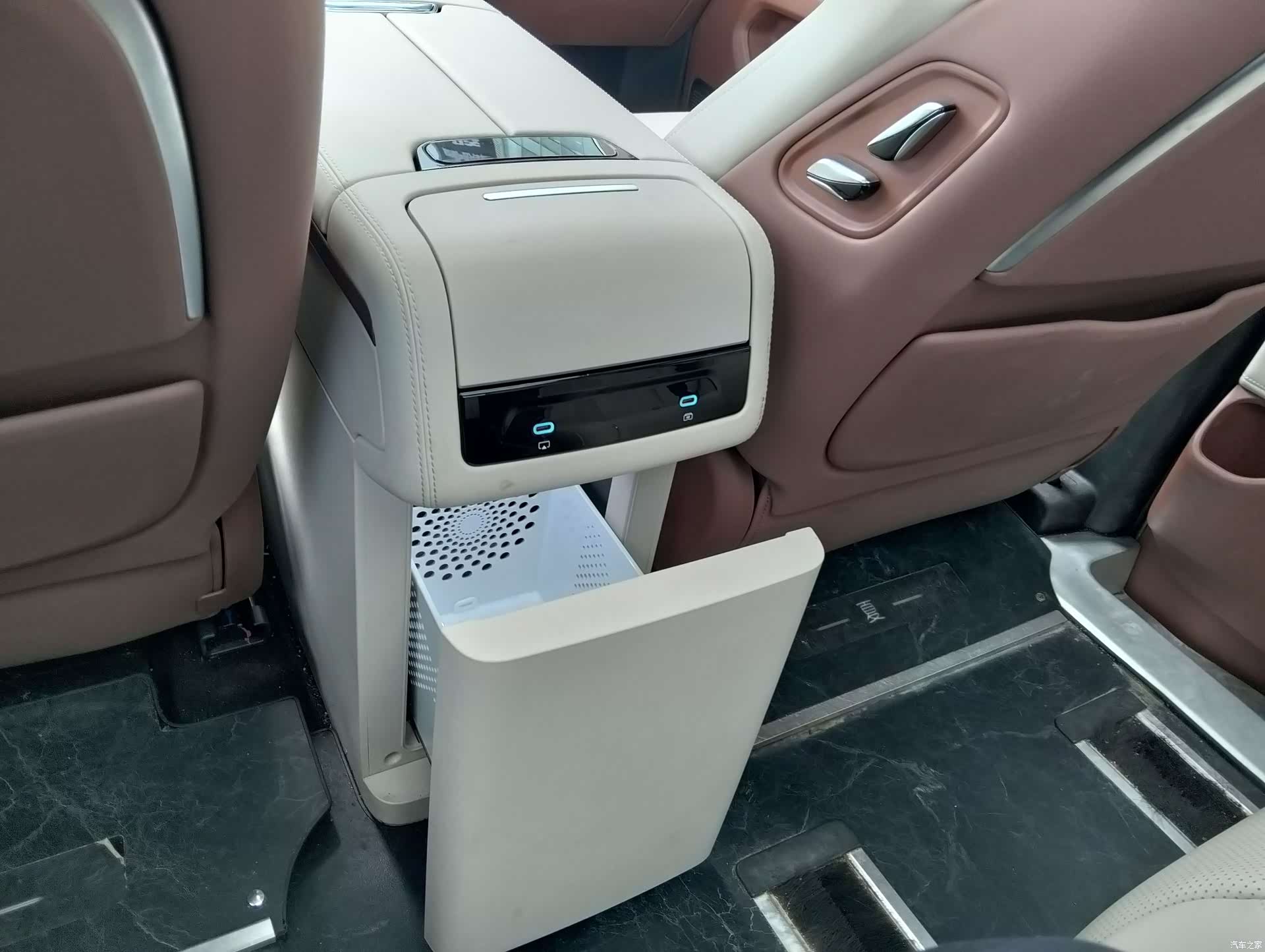 BYD Xia, 2025 18