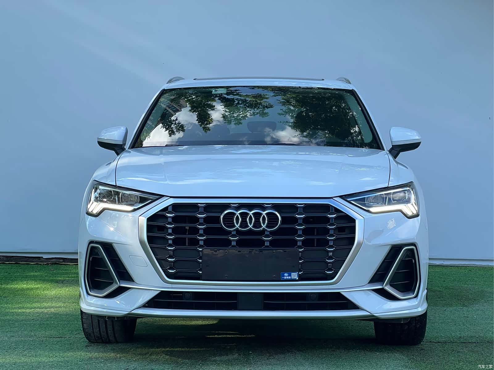 Audi Q3, 2022 2