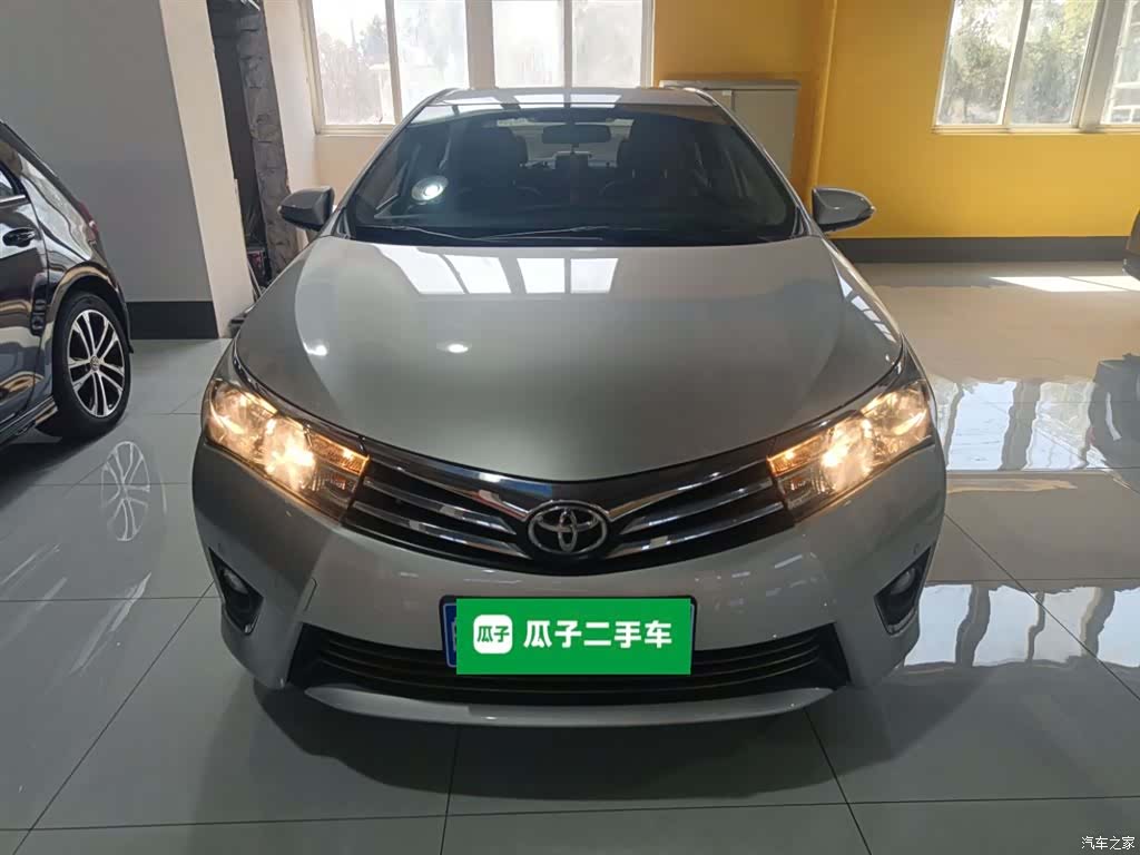 Toyota Corolla, 2015 3