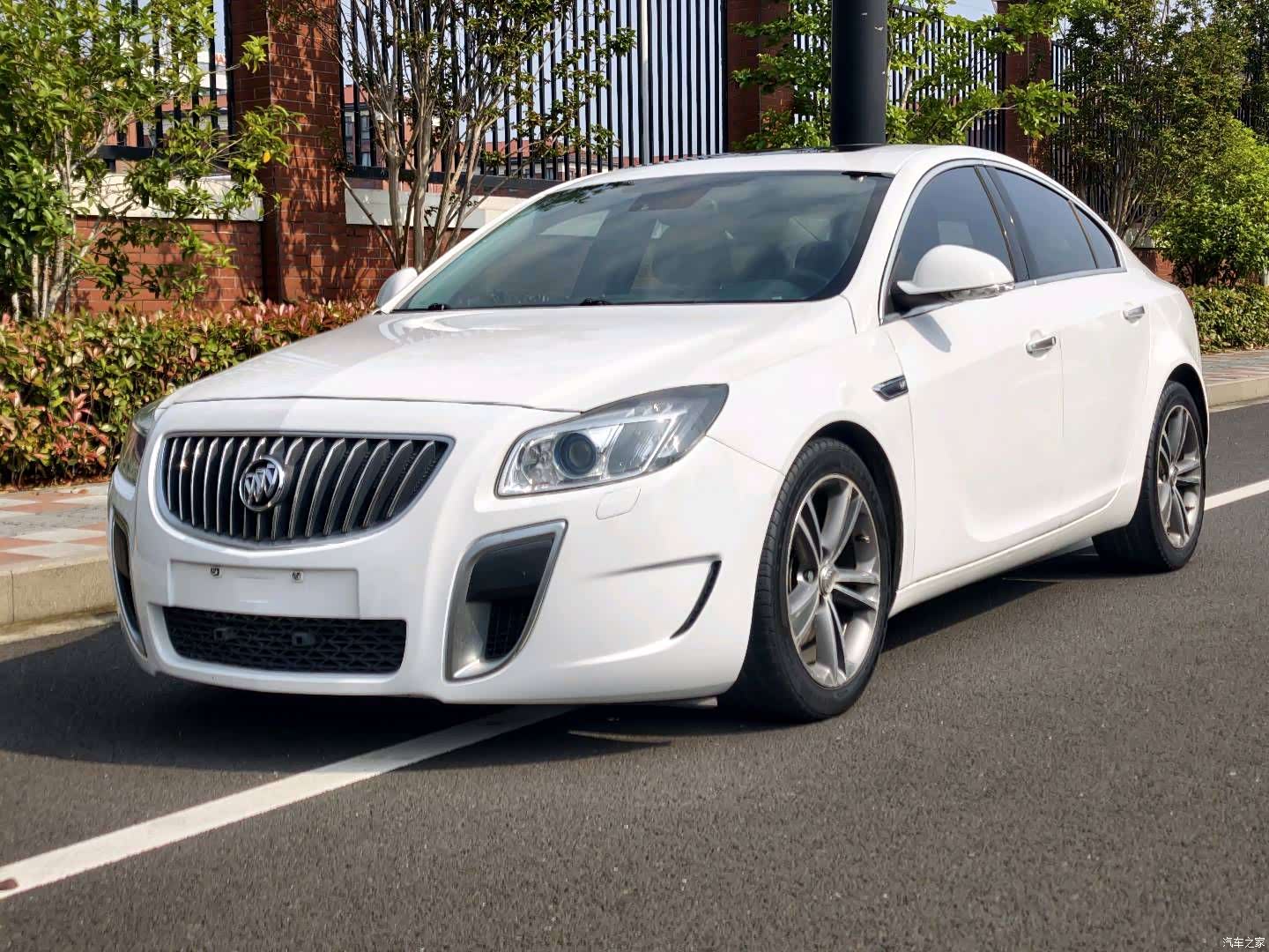 Buick Regal, 2012 1