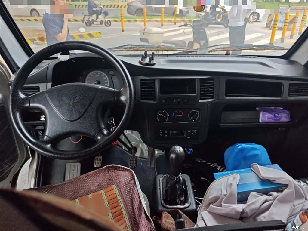 Wuling VI, 2021 12