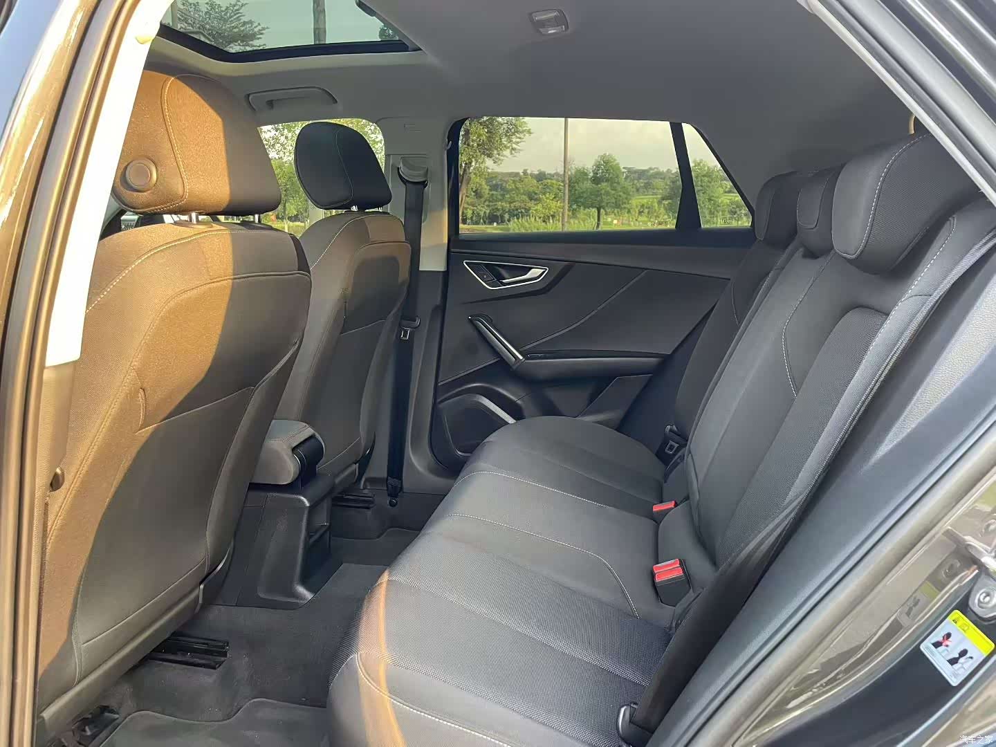 Audi Q2L, 2020 6