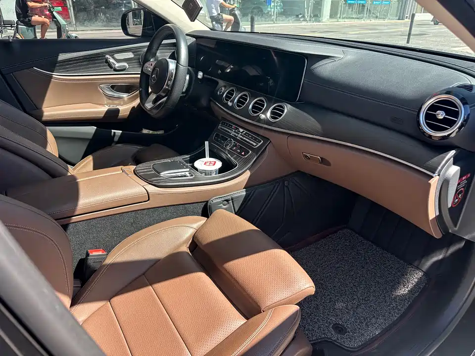 Mercedes-Benz E-class Mercedes-Benz E-class