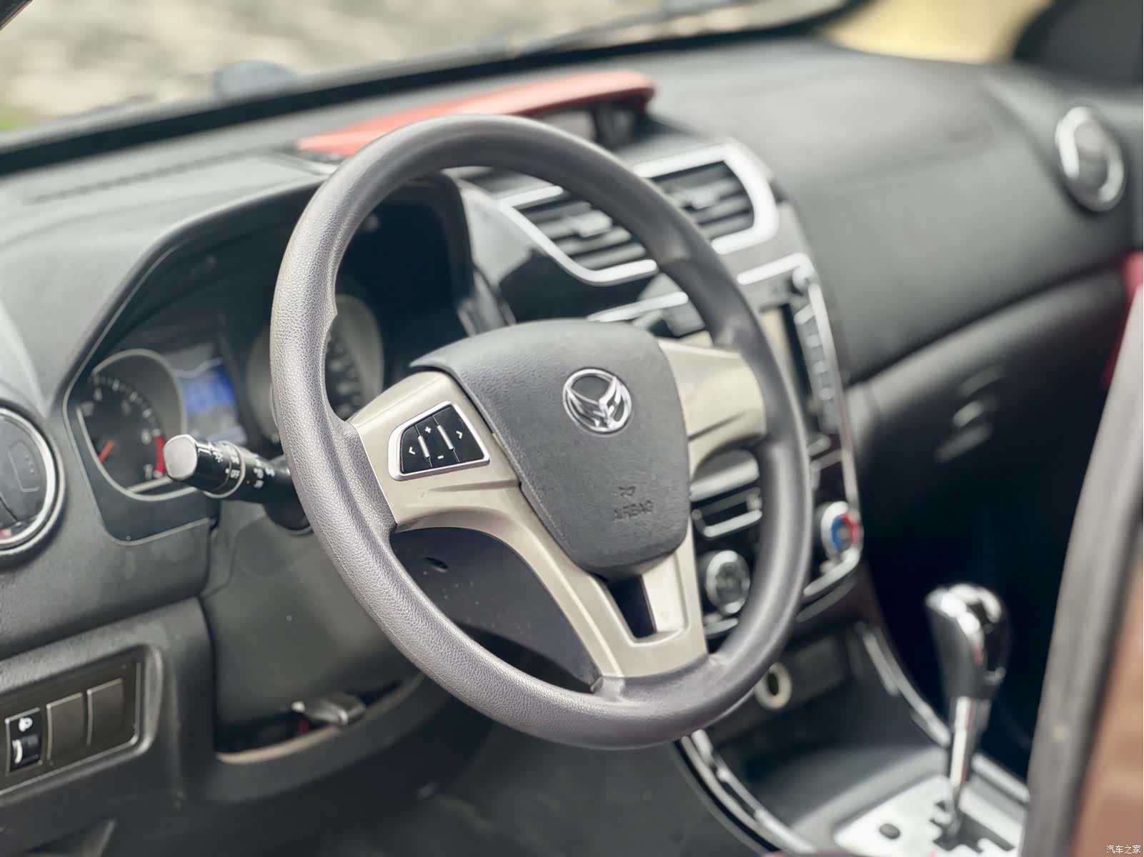 BAIC H2, 2017 17