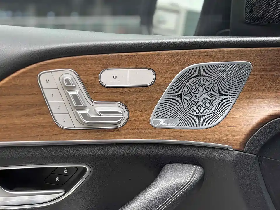 Mercedes-Benz GLE Mercedes-Benz GLE