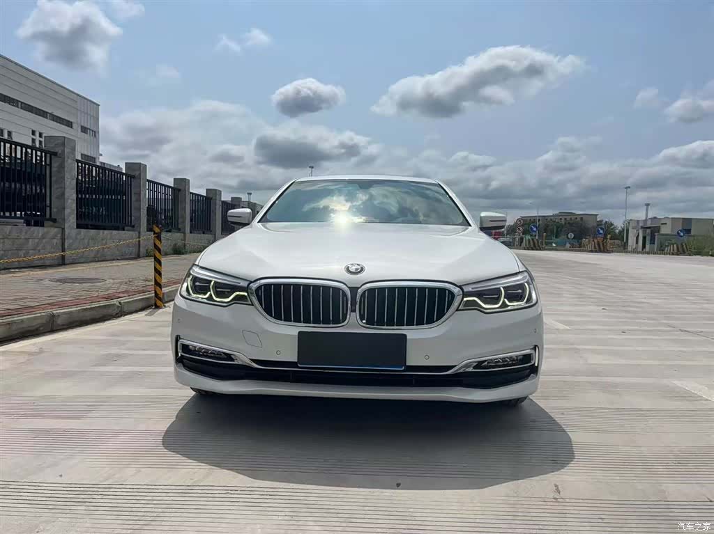 BMW 5 Series, 2018 2