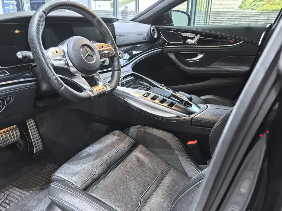 Mercedes-Benz AMG GT