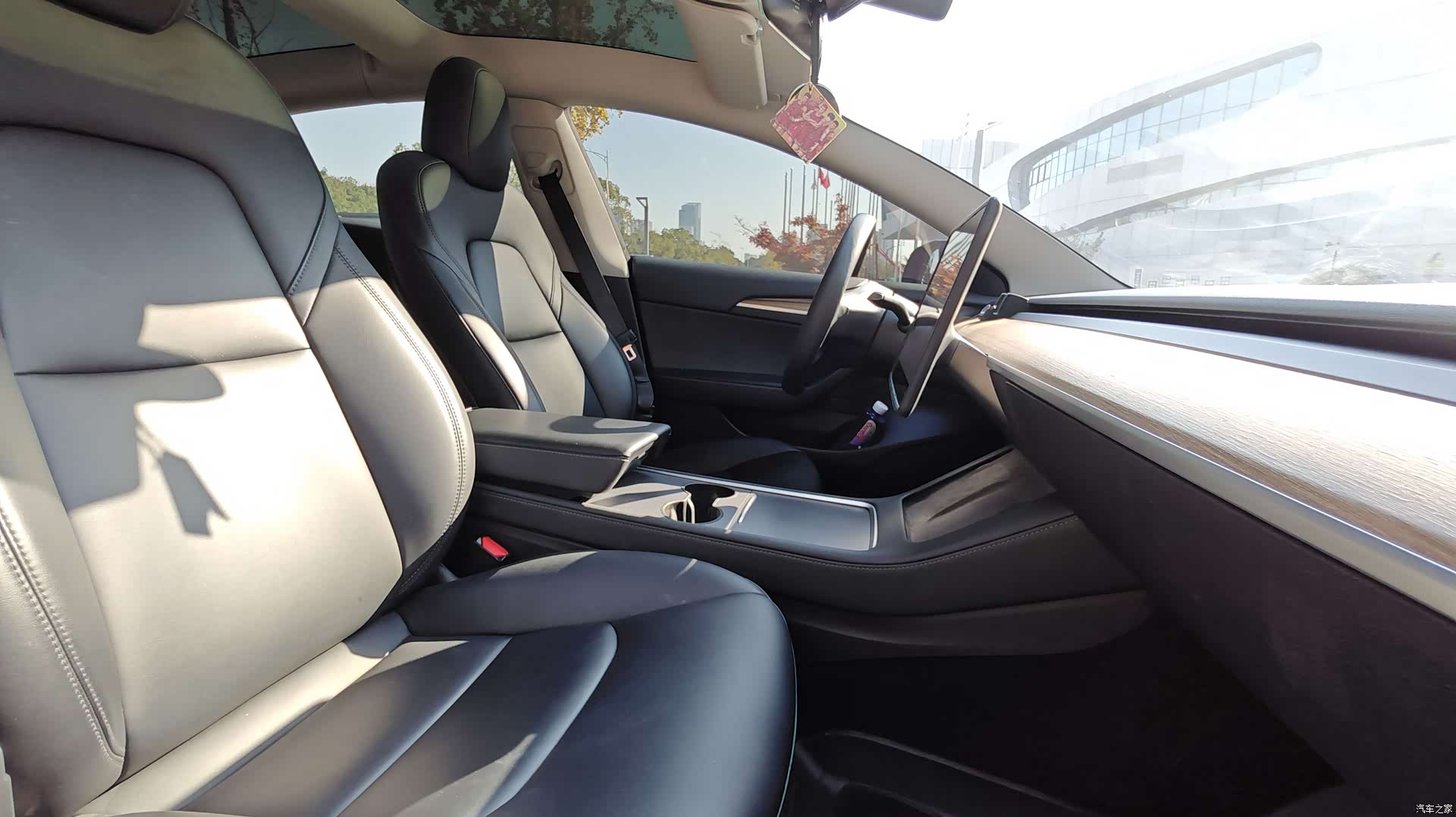 Tesla Model 3, 2021 10