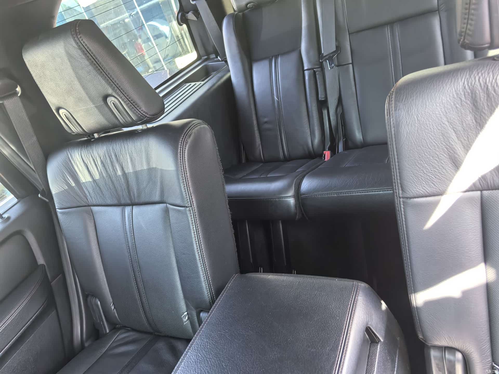 Lincoln Navigator, 2017 9