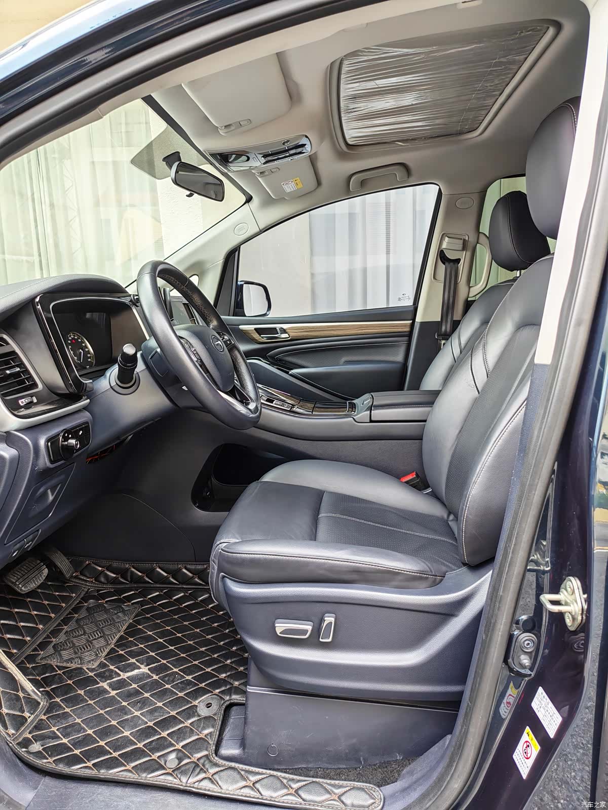 Trumpchi M8, 2022 9
