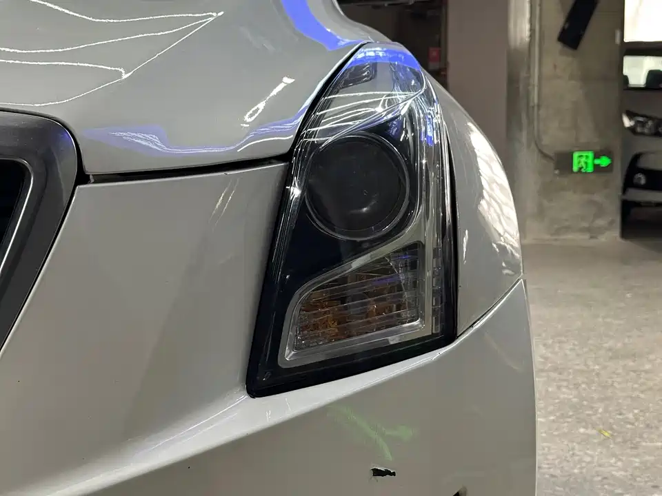 Cadillac ATS-L