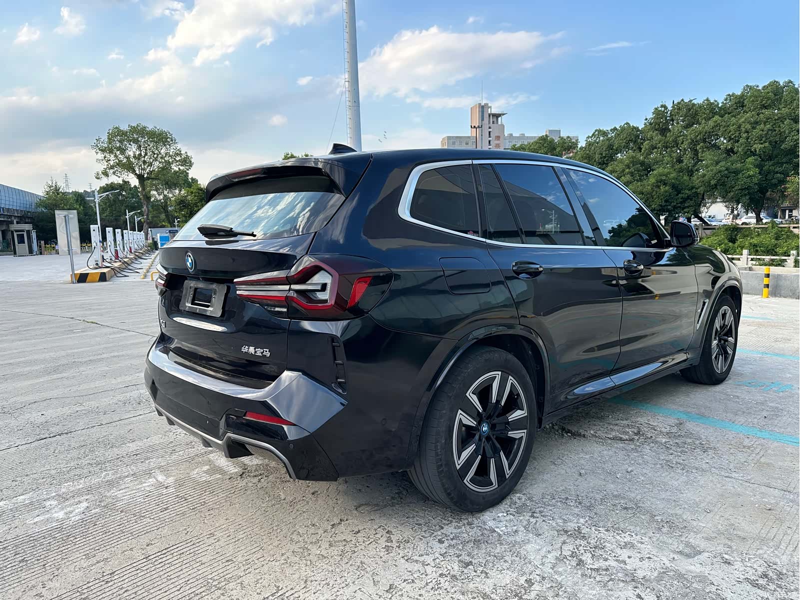 BMW iX3, 2022 9