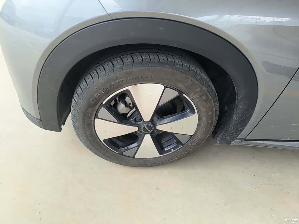 BYD Dolphin, 2023 23