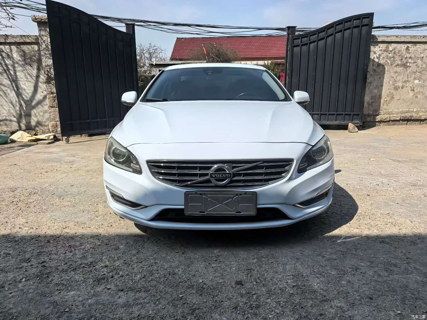 Volvo S60, 2015 3