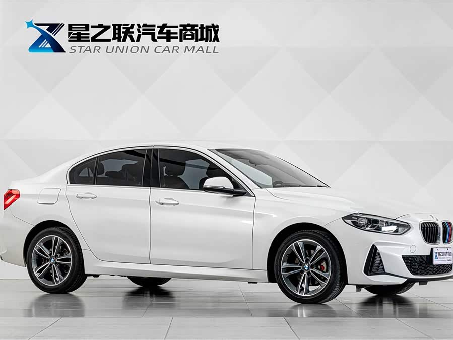 BMW 1 Series 2021, фото 5