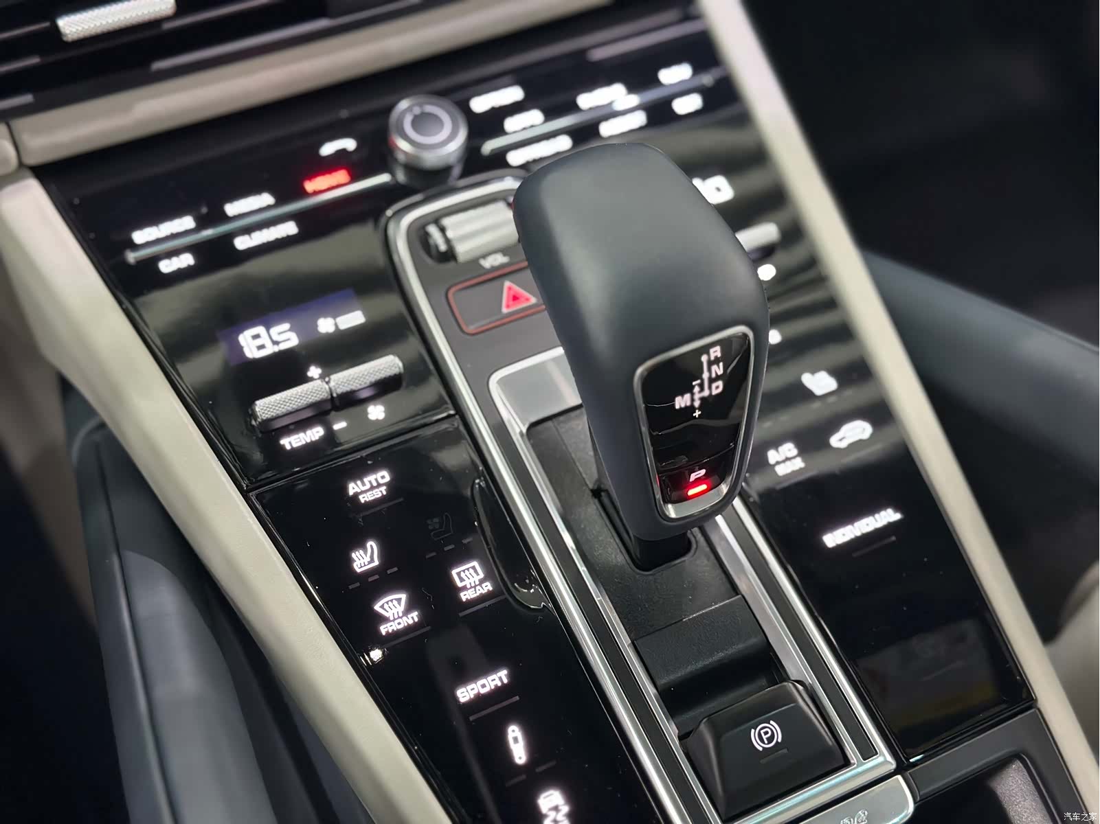 Porsche Cayenne, 2021 15