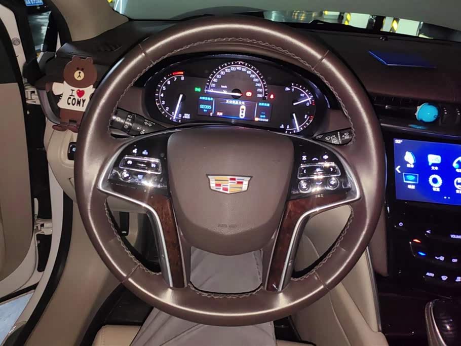 Cadillac XTS