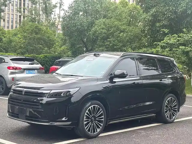 AITO M7 2023 — купить из Китая под заказ